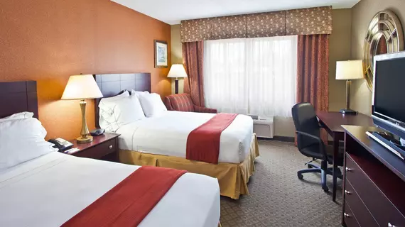 Holiday Inn Express Hotel Clearwater East - ICOT Center | Florida - St. Petersburg - Clearwater (ve civarı) - Clearwater