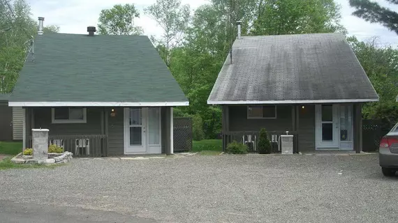 Les Chalets Bô-Sô-Met | Quebec - Quebec (ve civarı) - Beaupre