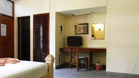 Rivi Ras Hotel | Colombo Bölgesi - Lavinia Dağı