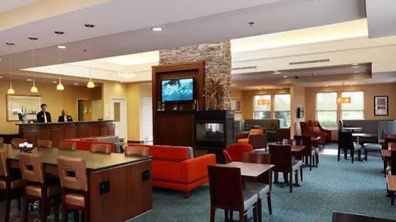 Residence Inn Waynesboro | Virginia - Staunton (ve civarı) - Waynesboro