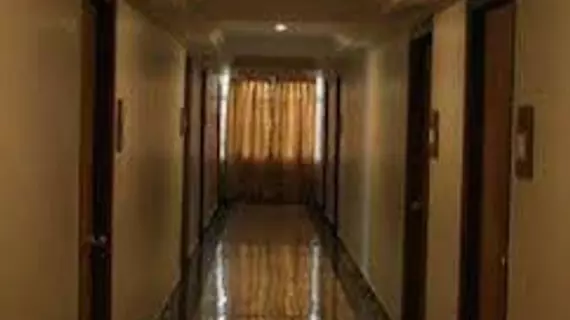 Hotel Kanishka PHG | Karnataka - Bengaluru (ve civarı) - Bengaluru - Bangalor Şehir Merkezi