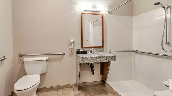 CANDLEWOOD SUITES BURLINGTON | Washington - Vernon Dağı (ve civarı) - Burlington