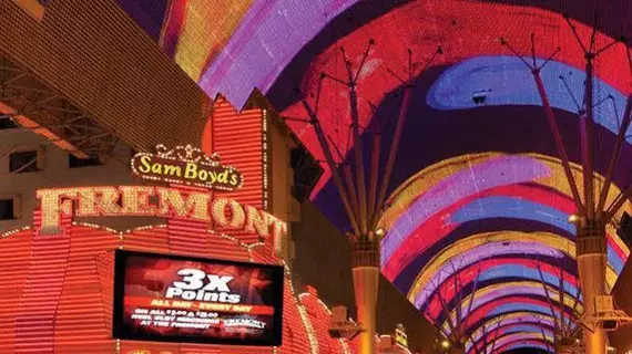 Fremont Hotel and Casino | Nevada - Clark County - Las Vegas (ve civarı) - Las Vegas - Las Vegas Şehir Merkezi