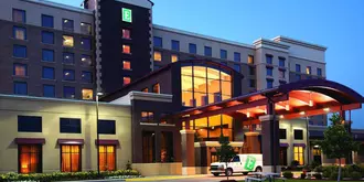 Embassy Suites Minneapolis - North