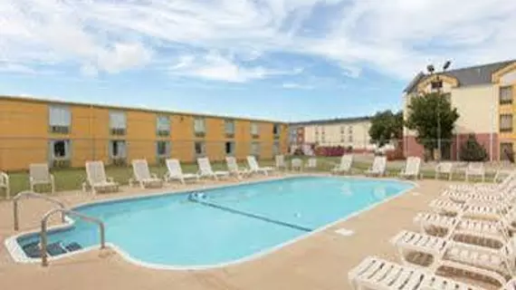 Days Inn Joplin | Missouri - Joplin (ve civarı) - Joplin