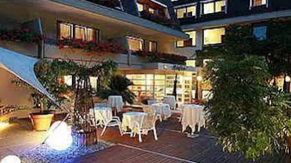 Hotel Marlena | Trentino-Alto Adige - Güney Tirol (il) - Marlengo