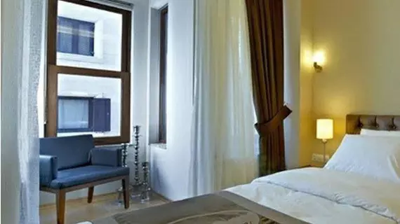 Taksim Plussuite Hotel |  Istanbul  - Beyoğlu - Sütlüce Mahallesi