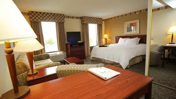 Hampton Inn & Suites at Colonial TownPark | Florida - Lake Mary