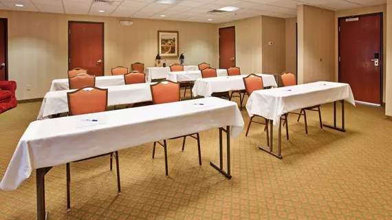 Holiday Inn Express Enid-Highway 412 | Oklahoma - Enid (ve civarı) - Enid