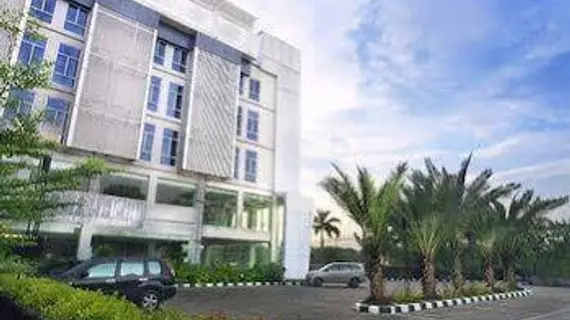 Yasmin Hotel Karawaci | West Java - Cakarta (ve civarı) - Curug - Binong