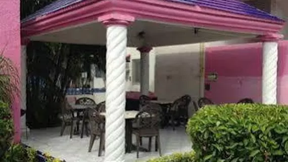 Garden Suites Maria Graciela | Quintana Roo - Benito Juárez - Cancun (ve civarı) - Cancun - Cancun Merkezi