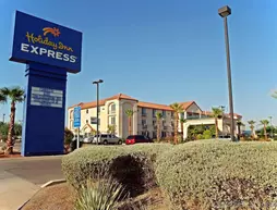 Holiday Inn Express Calexico | Kaliforniya - Imperial County - El Centro (ve civarı) - Calexico