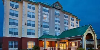 Days Inn & Suites Tucker