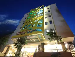 Royal City Hotel | West Java - Cakarta (ve civarı) - Cakarta