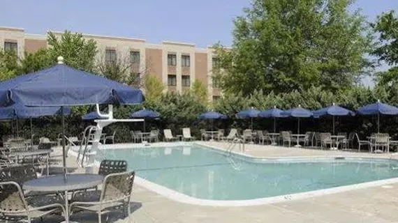 Comfort Inn Conference Center Bowie | Maryland - Annapolis (ve civarı) - Bowie