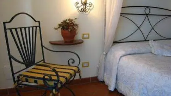 Bed and Breakfast Antiche Armonie | Toskana - Floransa (il) - Floransa - Porta al Prato - Santa Maria Novella