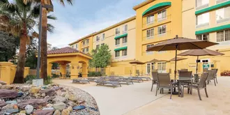 La Quinta Inn & Suites Santa Clarita - Valencia