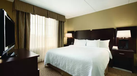 Embassy Suites Minneapolis - North | Minnesota - Minneapolis - St. Paul (ve civarı) - Brooklyn Center