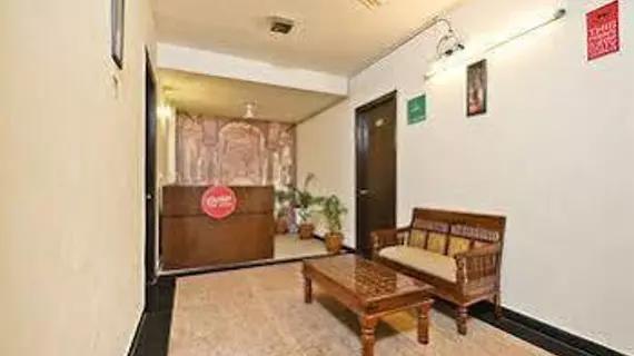 OYO Rooms Galleria | Haryana - Gurugram (ve civarı) - Gurugram