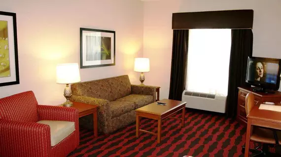 Hampton Inn & Suites East Lansing | Michigan - Lansing (ve civarı) - Okemos