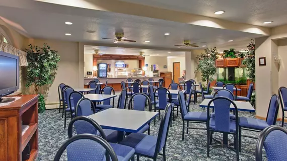 Holiday Inn Express Mackinaw City | Michigan - Mackinaw City