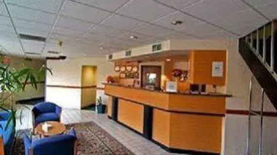 Days Inn and Suites Madison Heights | Michigan - Detroit (ve civarı) - Madison Heights