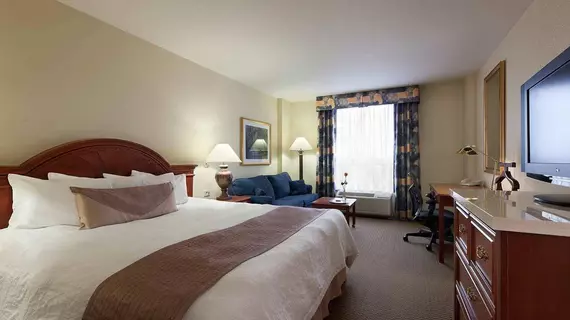 Hilton Garden Inn Montreal Airport | Quebec - Montreal (ve civarı) - Montreal - Saint-Laurent