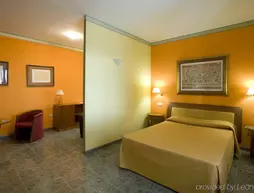 Hotel Simba | Valencia Bölgesi - Castellon (vilayet) - Plana Baixa - Chilches