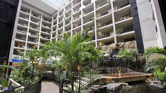 Embassy Suites Baltimore - North/Hunt Valley | Maryland - Baltimore (ve civarı) - Hunt Valley