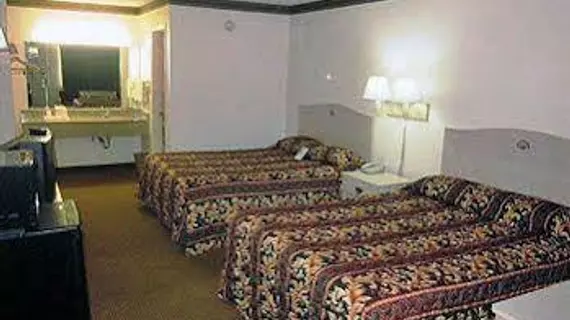 Days Inn and Suites Brinkley | Arkansas - Forrest City (ve civarı) - Brinkley