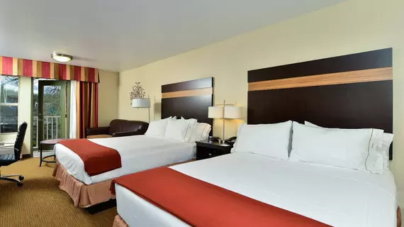 Holiday Inn Express Portland SE - Clackamas Area | Oregon - Portland (ve civarı) - Gladstone