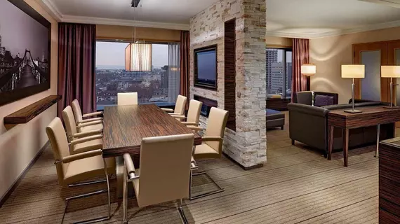 Hilton Frankfurt City Centre | Hessen - Frankfurt (ve civarı) - Frankfurt - Altstadt