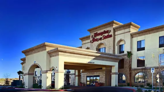 Hampton Inn & Suites Lancaster | Kaliforniya - Los Angeles County - Lancaster (ve civarı)