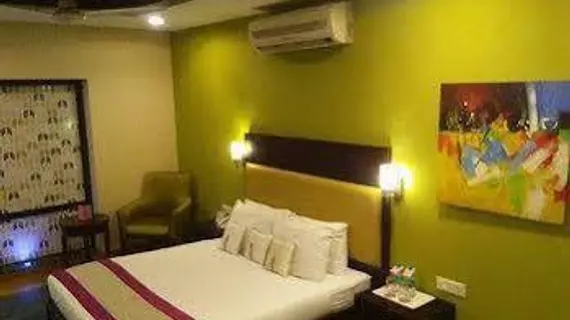 Hotel Saurabh Candy By Peppermint | Uttarkand - Haldwani (ve civarı) - Haldwani