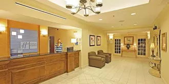 HOLIDAY INN EXPRESS & SUITES P