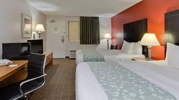 La Quinta Inn Tampa Near Busch Gardens | Florida - Tampa (ve civarı) - Tampa