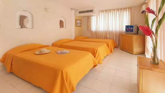 Hotel Playa Club | Bolivar - Cartagena (ve civarı) - Cartagena - Bocagrande