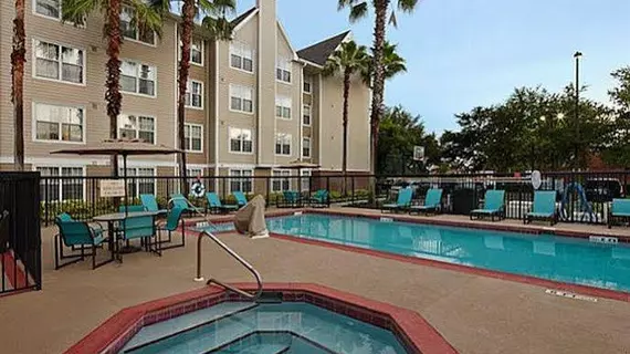 Residence Inn by Marriott Orlando East/UCF Area | Florida - Orlando (ve civarı) - Orlando