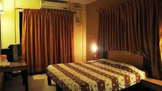 Hotel Tanish | Goa - Güney Goa - Salcete - Margao