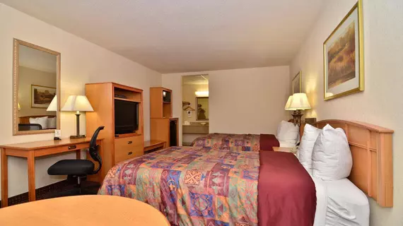 Best Western Angus Inn | Kansas - Great Bend (ve civarı) - Great Bend