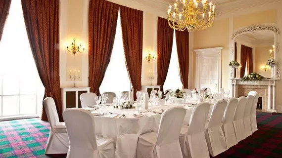 Airth Castle Hotel | İskoçya - West Lothian (Batı Lothian) - Falkirk