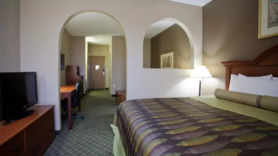 Best Western PLUS Tulsa Inn & Suites | Oklahoma - Tulsa (ve civarı) - Tulsa