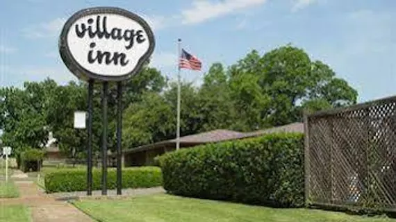 Village Inn Motel | Oklahoma - Hugo