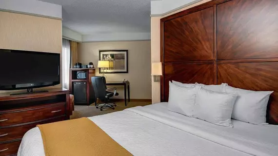 Embassy Suites Atlanta - Galleria | Georgia - Atlanta (ve civarı) - Atlanta