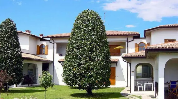 Residence Bianca | Lombardy - Brescia (il) - Sirmione