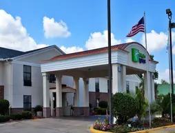 Holiday Inn Express Breaux Bridge | Louisiana - Lafayette (ve civarı) - Breaux Bridge