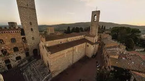 Torre Di San Gimignano | Toskana - Siena (vilayet) - San Gimignano - San Gimignano Kent Merkezi