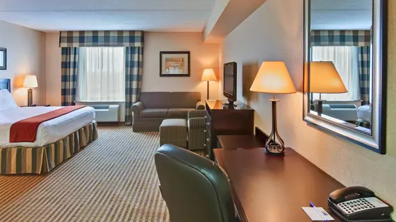 Holiday Inn Express Newmarket | Ontario - Toronto (ve civarı) - Newmarket