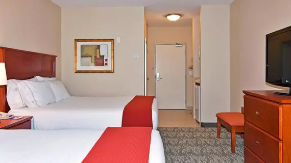 Holiday Inn Express Hotel & Suites-Edmonton South | Alberta - Edmonton (ve civarı) - Edmonton