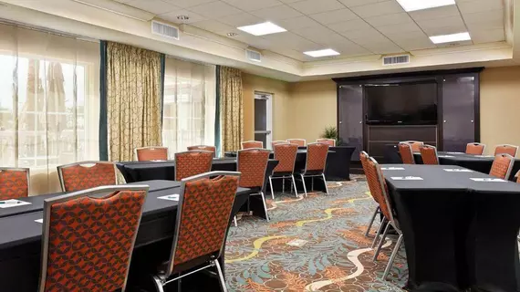 Homewood Suites by Hilton Orlando Airport | Florida - Orlando (ve civarı) - Orlando